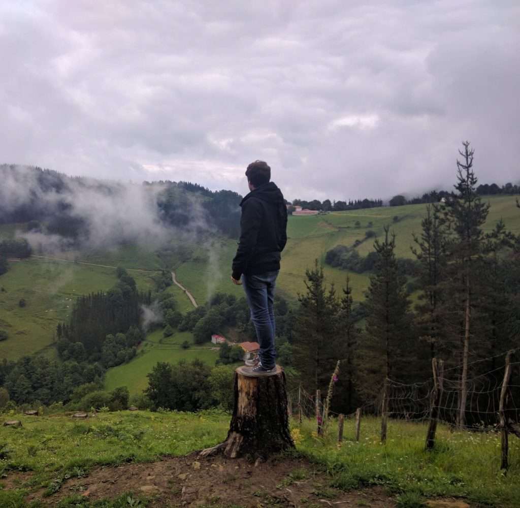 Ander Aldekoa en el monte