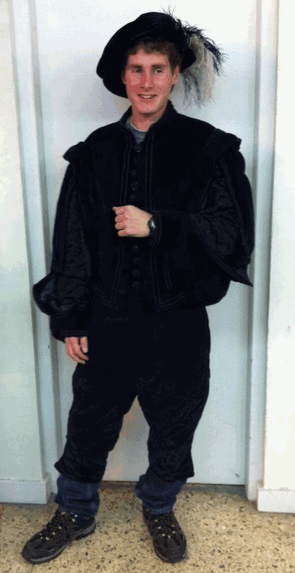 Ander Aldekoa a poco de comenzar en el mundo del arte dramático